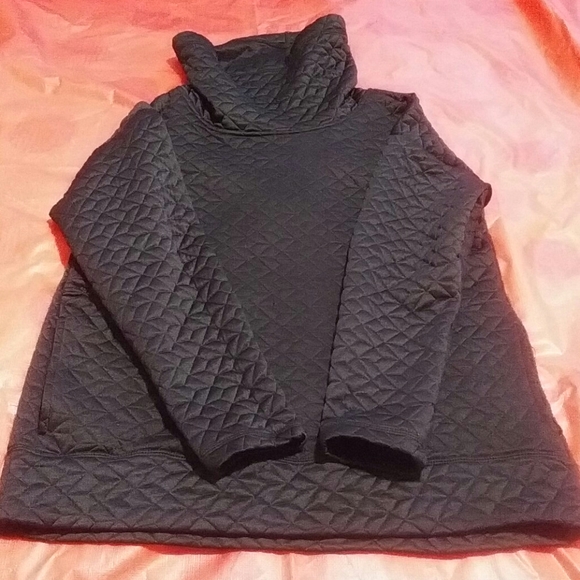 🌼 Reebok  Sweater - Picture 4 of 14